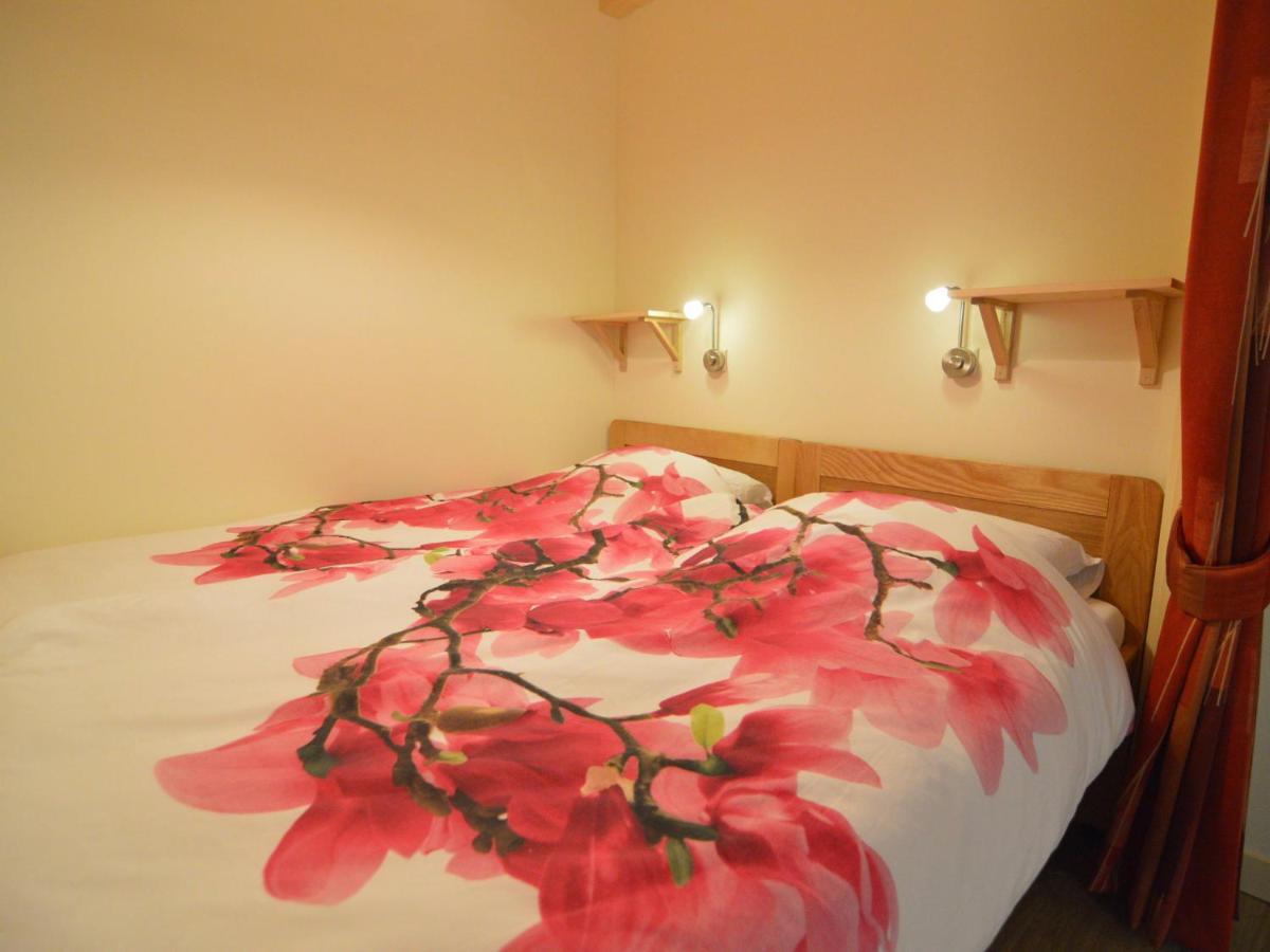 Geesteren  Staying In A Thatched Barn With Box Bed Beautiful View Region Achterhoek מראה חיצוני תמונה